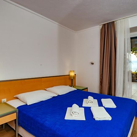 Hotel Savojo Petrovac 外观 照片