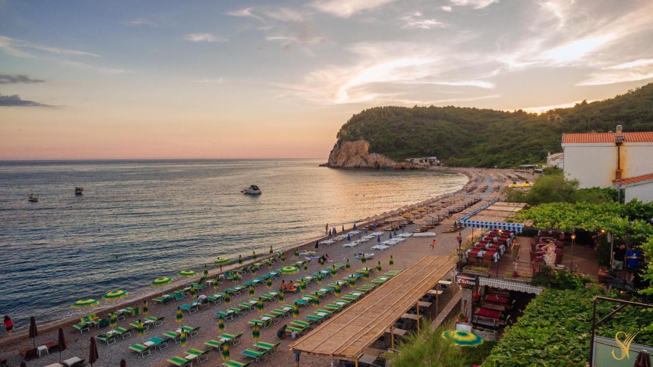 Hotel Savojo Petrovac 外观 照片