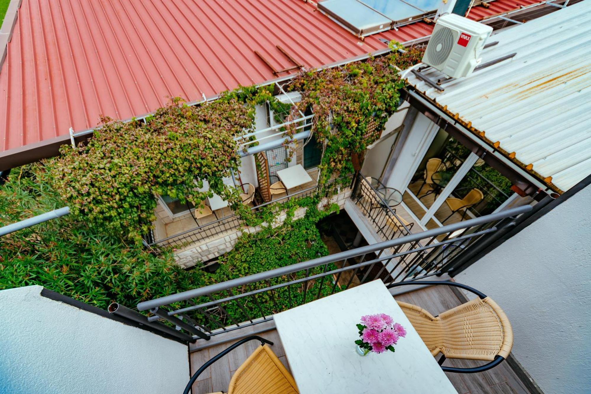 Hotel Savojo Petrovac 外观 照片