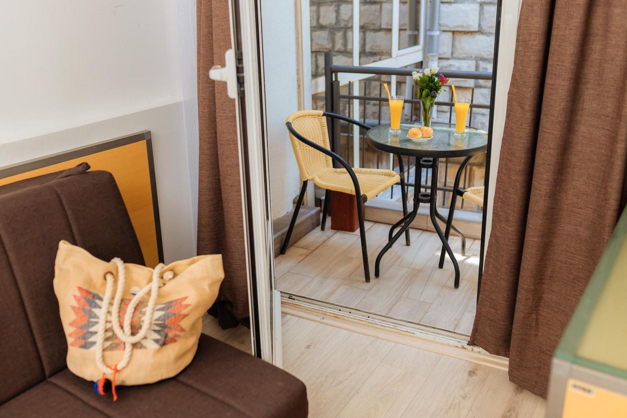 Hotel Savojo Petrovac 客房 照片