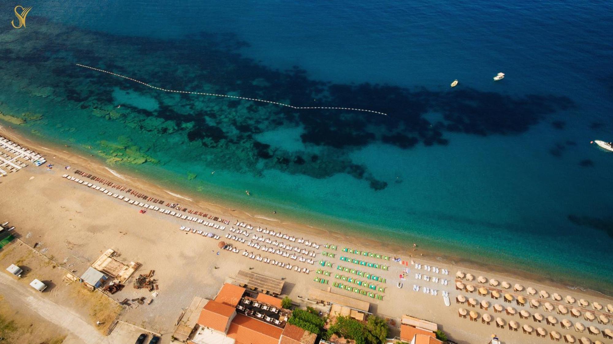 Hotel Savojo Petrovac 外观 照片
