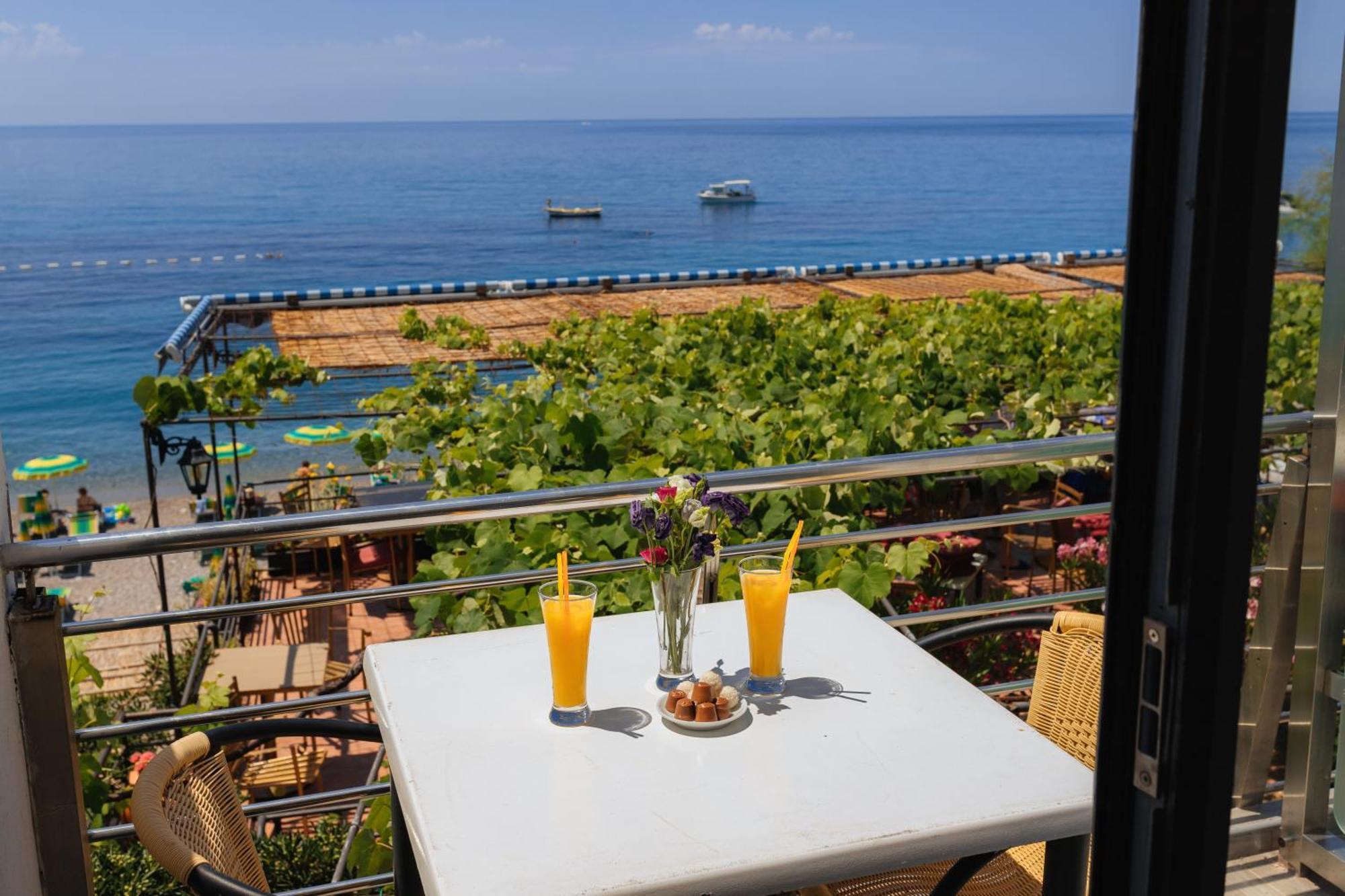 Hotel Savojo Petrovac 外观 照片
